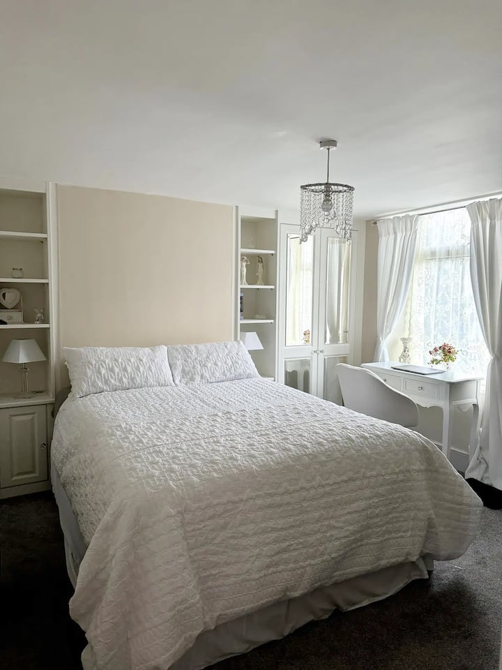 Cosy Chic Cottage In Haworth - Haworth