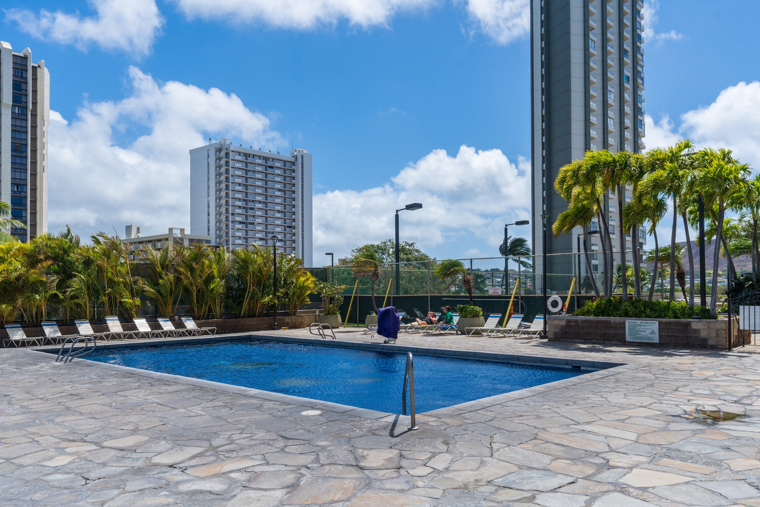 Highrise Ocean Views in Waikiki, +AC - Image 37
