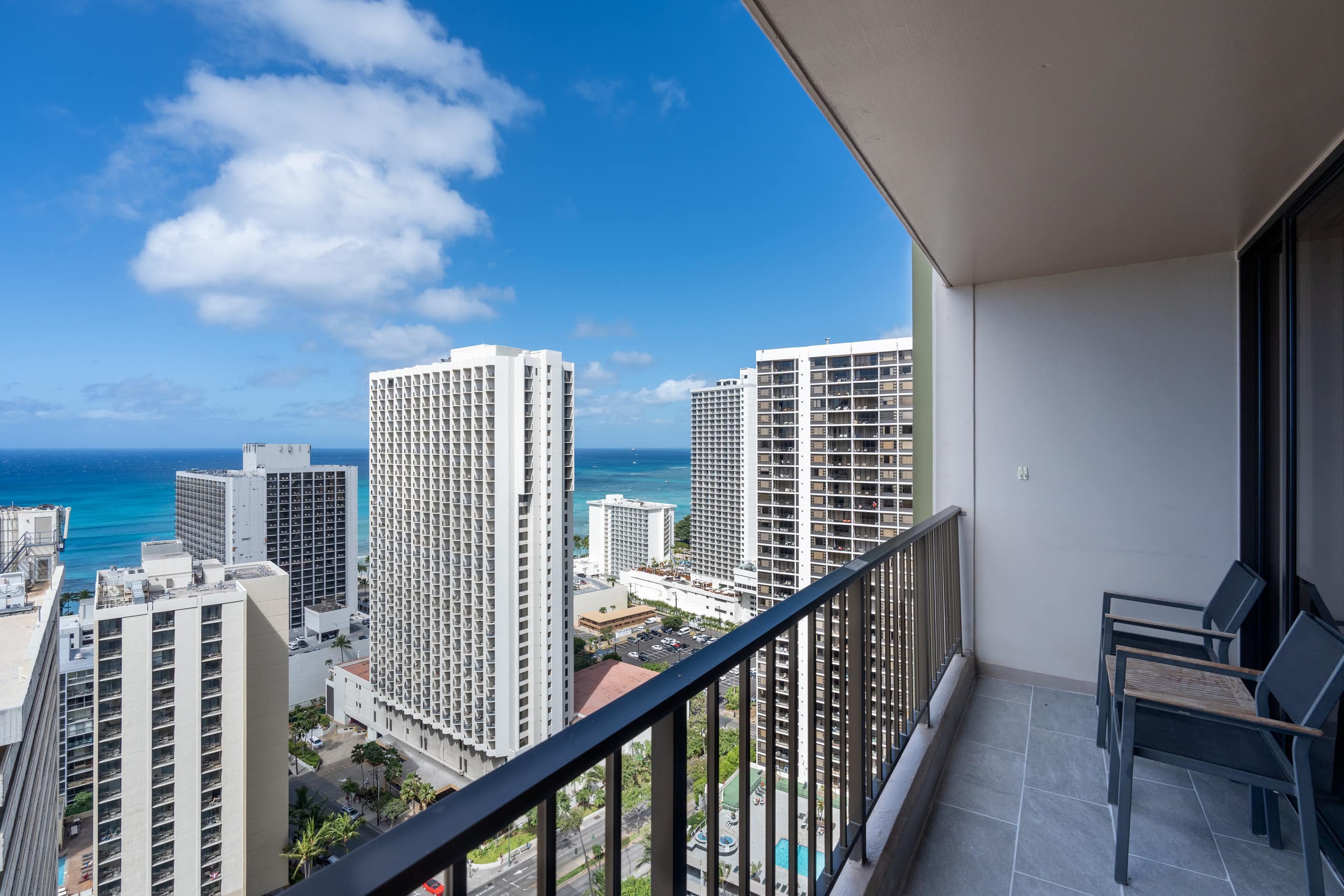 Highrise Ocean Views in Waikiki, +AC - Image 22