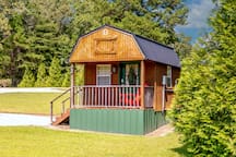 Bigfoot's Retreat rental in Salem