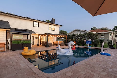 Waterfront*Pool*Putting Green*Dock*Legoland*8 Beds