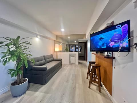 Top Airbnb: Oceanfront apartment with garage. en La Perla