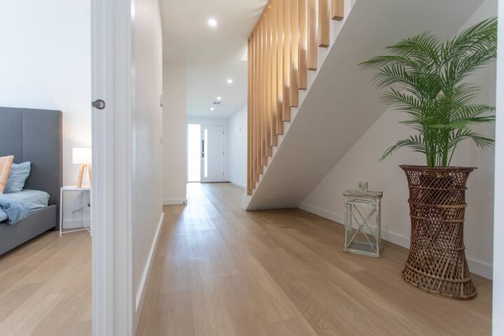 Perfect Holiday Home 5min to Beach / Shops / Cafes gallery image 2