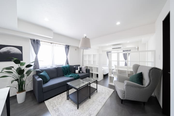 山手線駅徒歩6分/繁華街に近い静かな住宅街のデザイナーズホテル gallery image 2