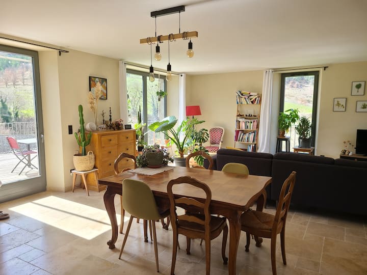 Chambre Dans Ancien Prieuré - Saillans