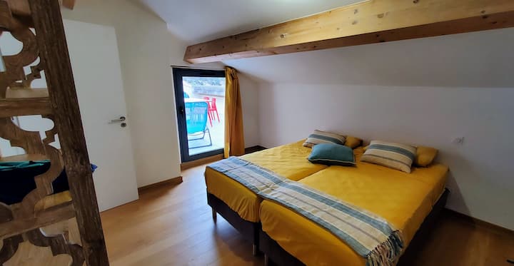 Slaapkamer 3 - 2 eenpersoonsbedden 90 x 200 cm om te bouwen tot 1 tweepersoonsbed 180x200 cm