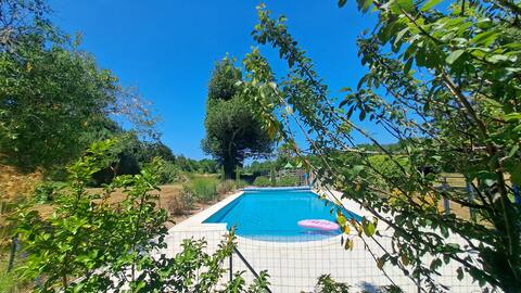 Beautiful home with pool in Bourgueuil 5 bedrooms/10 people