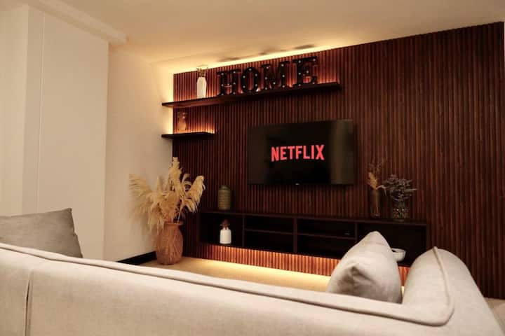 Apartamento Deluxe   En Envigado - Envigado