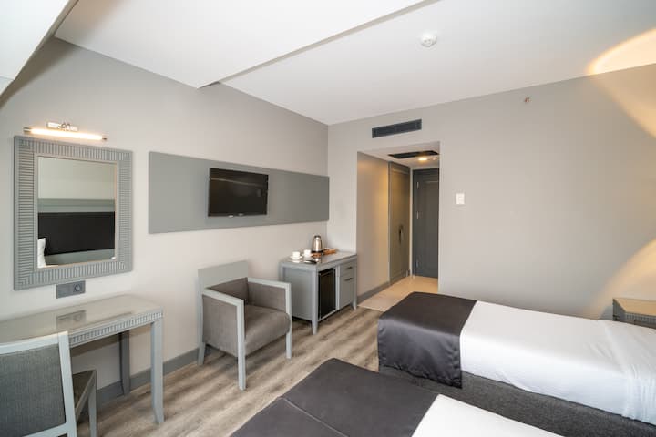 Grand S Hotel Twin Room With Breakfast - Estambul