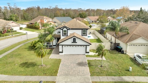 Spacious Orlando pool home with *No Cleaning Fee!*