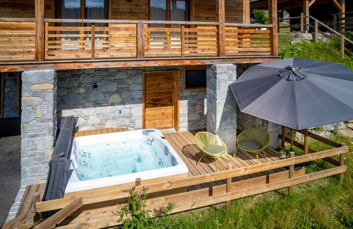 10 Minutes Walk To Supermorzine Ski Lift & Hot Tub - Les Gets
