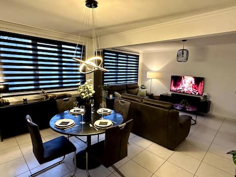 Charming single-story in the heart of a peaceful estate