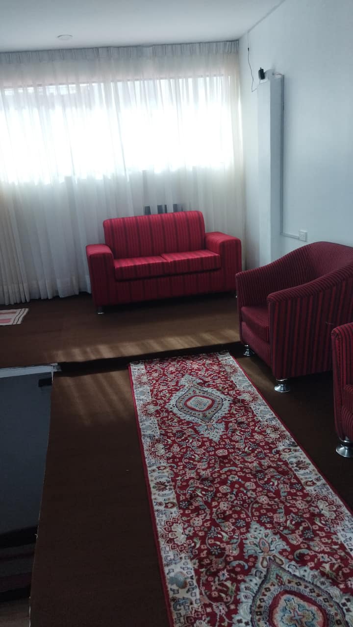 მისაღები ოთახი 2