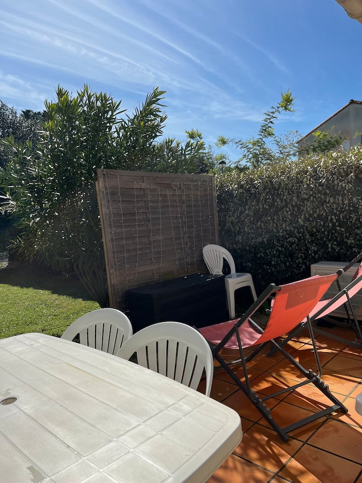Jolie Petite Maison Dans Une Résidence - Île d'Oléron