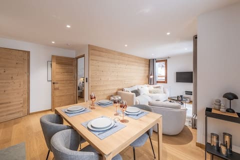 Airbnb performant: Flat with view - 700 sq ft - 2 Bathrooms - Garage à Huez
