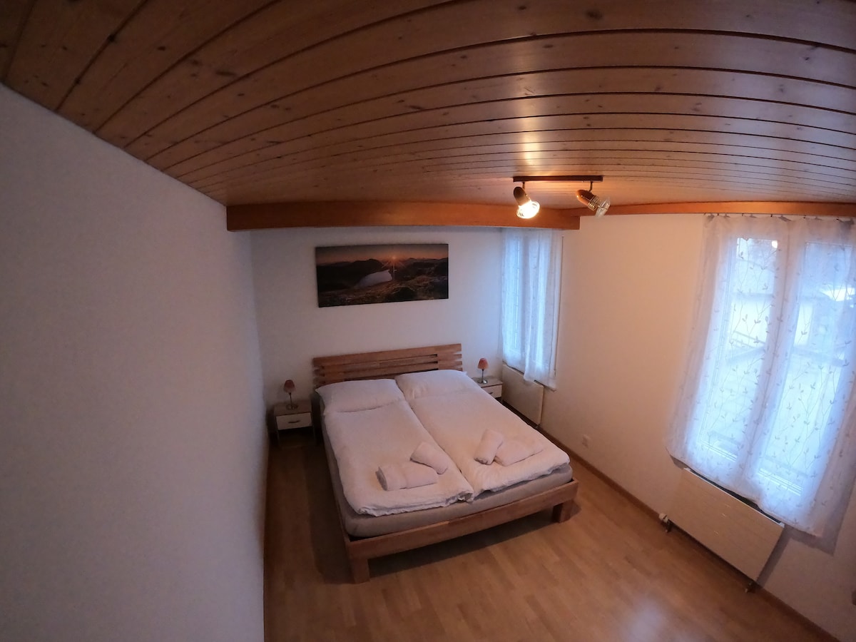 საძინებელი 2