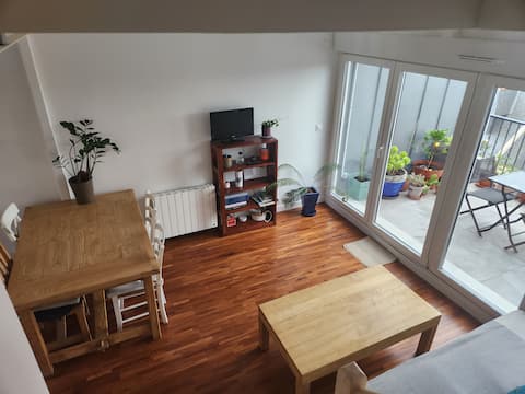 Airbnb performant: 37 m² duplex with attic à Paimpol