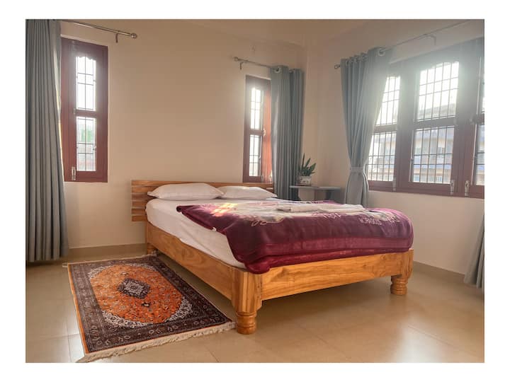 Cosy One-bedroom Flat With Private Balcony - Pokhara