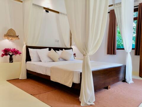 Hiriketiya Studio Lotus House ~AC~ Wi-Fi ~Kitchen