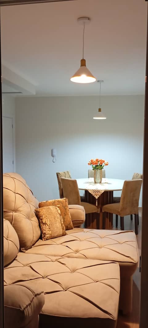 Successful Airbnb property: Apartment 150m from UFSM, suite, 5th floor, A/C, garage. in Santa Maria