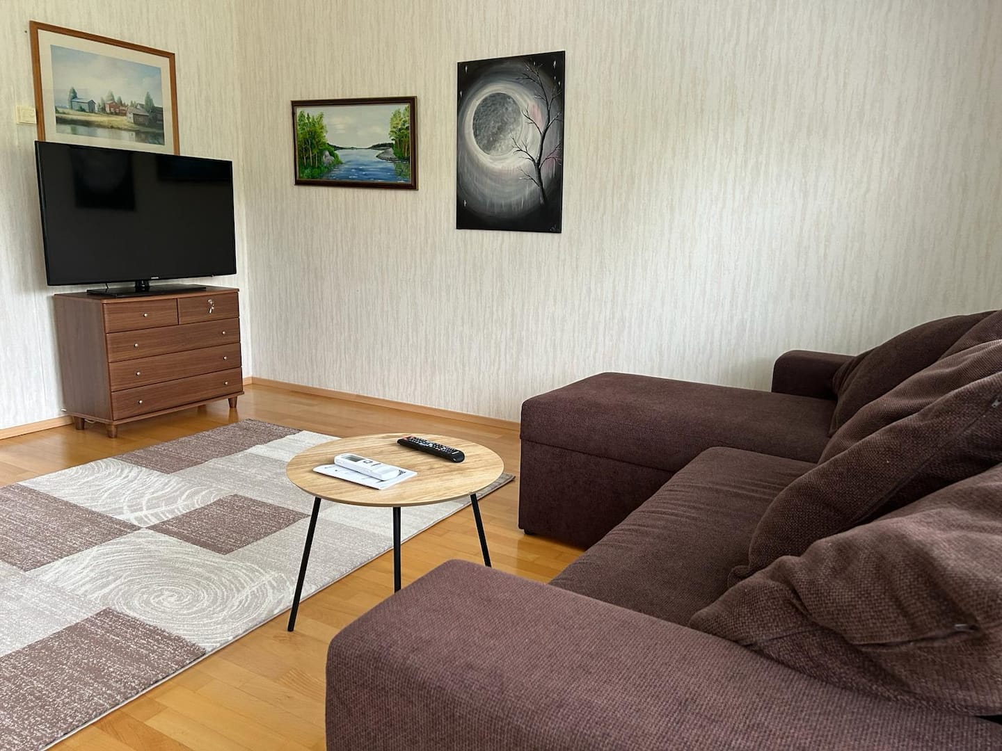 Rivitalokaksio *Sauna/autokatospaikka/pesukone/ac* 3