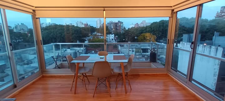 Spacious 1 Bedroom Oasis With Pool, Balcony & View - Uruguay