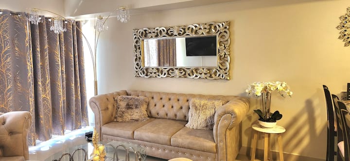 Luxury Condo With 24/7 Security - Limon