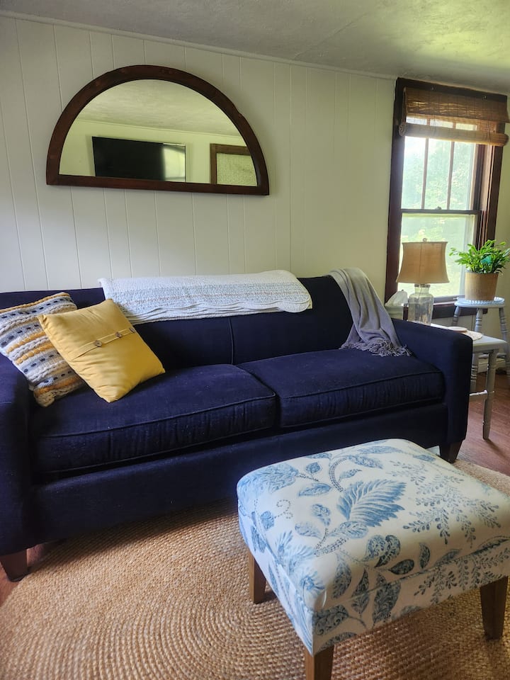 Serenity And Nature At The Bungalow - Innsbrook, MO