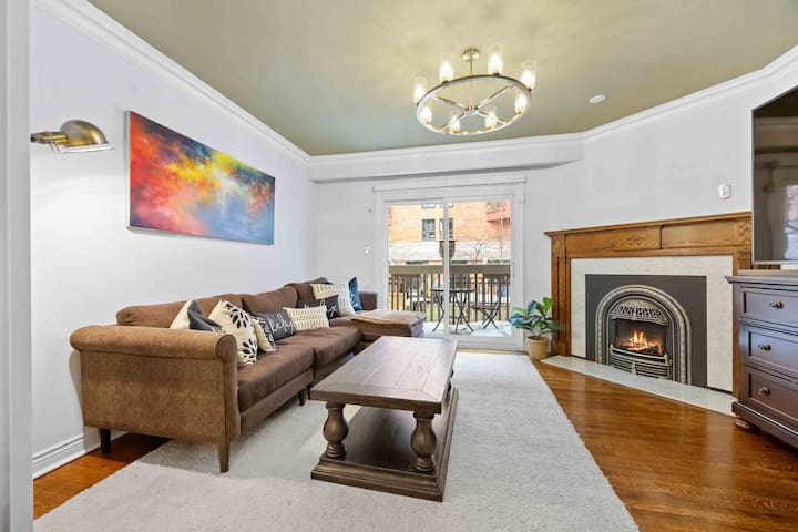 Luxury Modern townhouse 15 guests 5 Star rate