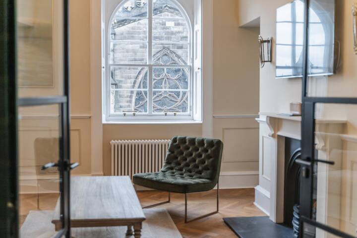 Royal Mile Apartment – Edinburgh gallery image 5