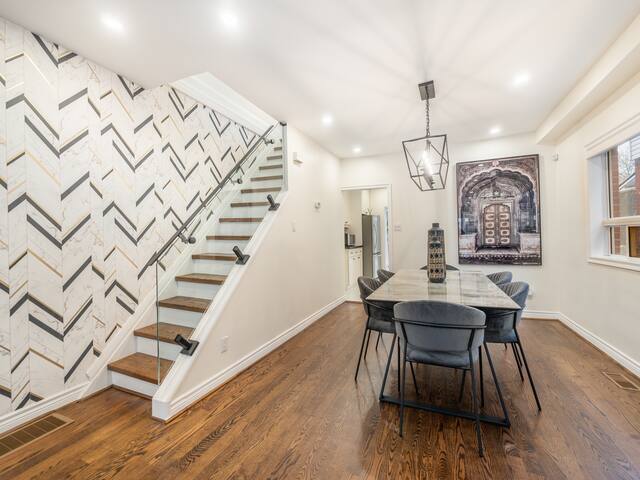 Modern 3BR & 2WR Townhouse gallery image 4