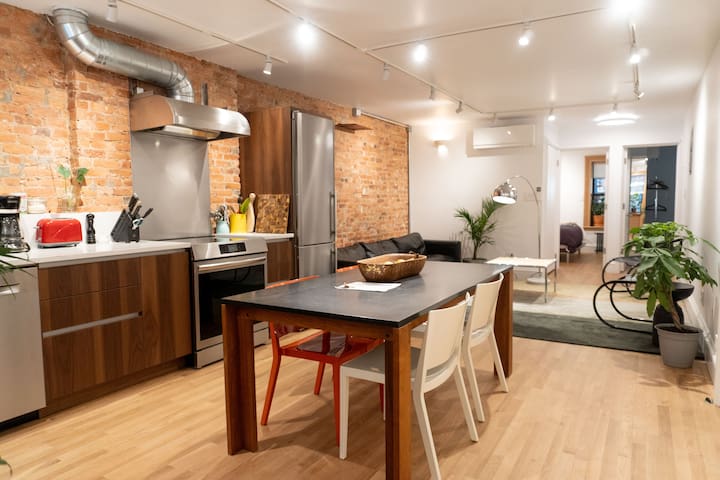 Beautiful space- Park Slope North Central & Quiet