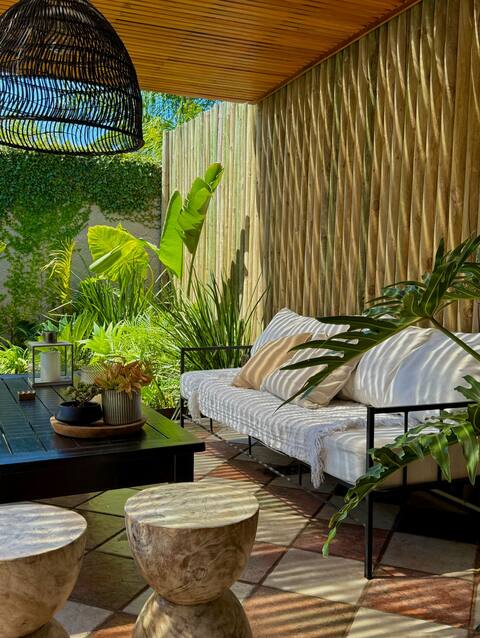 Beautiful house in Carrasco, next to Sofitel