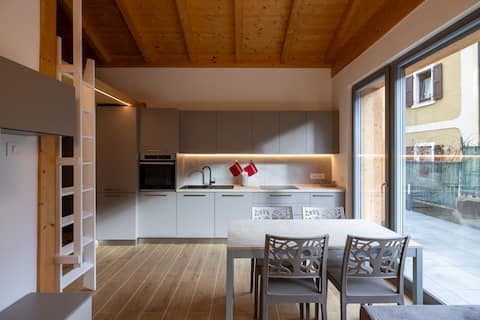 Elisa Tione Apartment