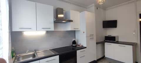 Apartment for 4 people, 2 bedrooms, easy free parking