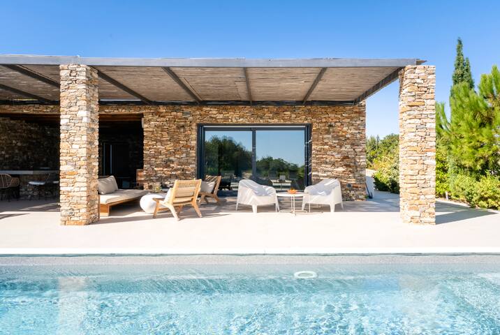 Beautiful Villa near Platis Gialos gallery image 4