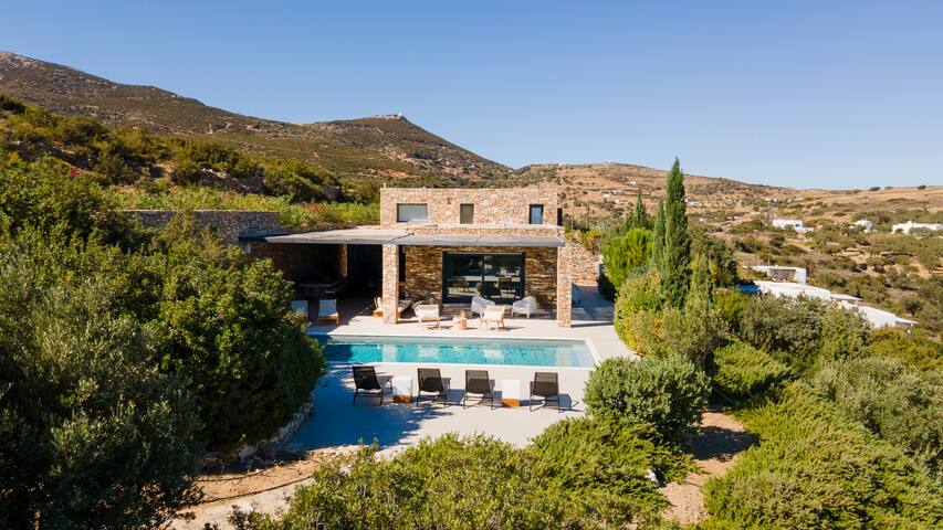 Beautiful Villa near Platis Gialos gallery image 2