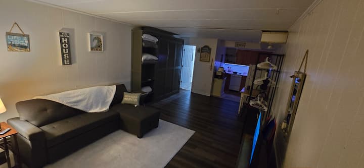 Cozy & Convenient Condo - Ocean Pines, MD