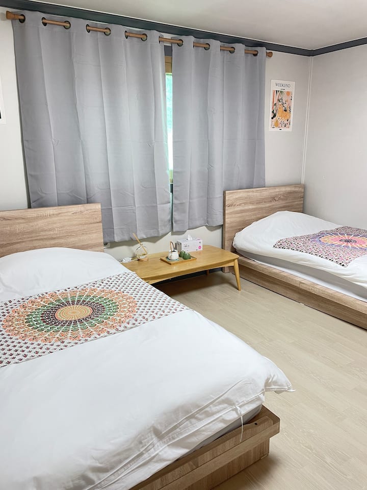 غرفة النوم 1