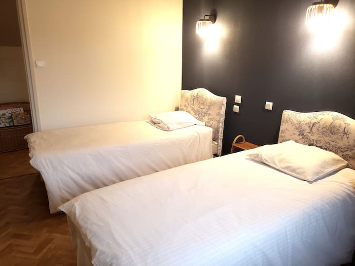 2 deux lits       90 X 200  