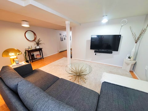 Top performing Airbnb: Private 2 Bedroom in Historic Brooklyn Townhouse in Crown Heights (North)