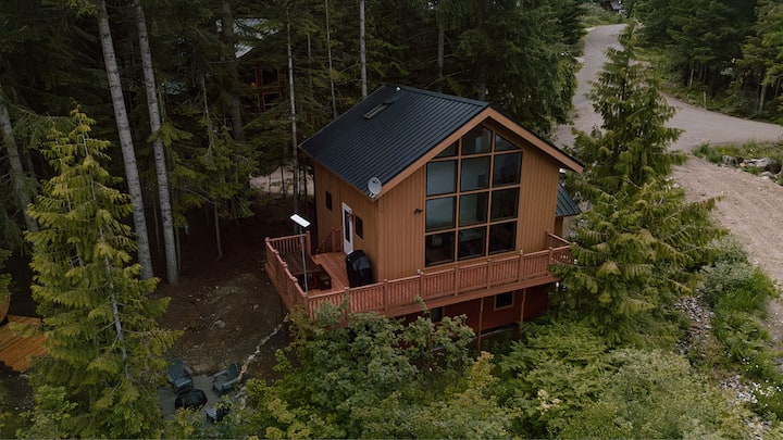 Hyak Hideout | Snoqualmie Pass | 3b3b - Snoqualmie Pass