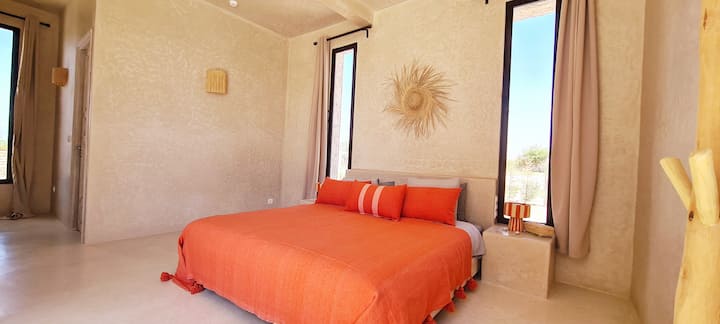 საძინებელი 9