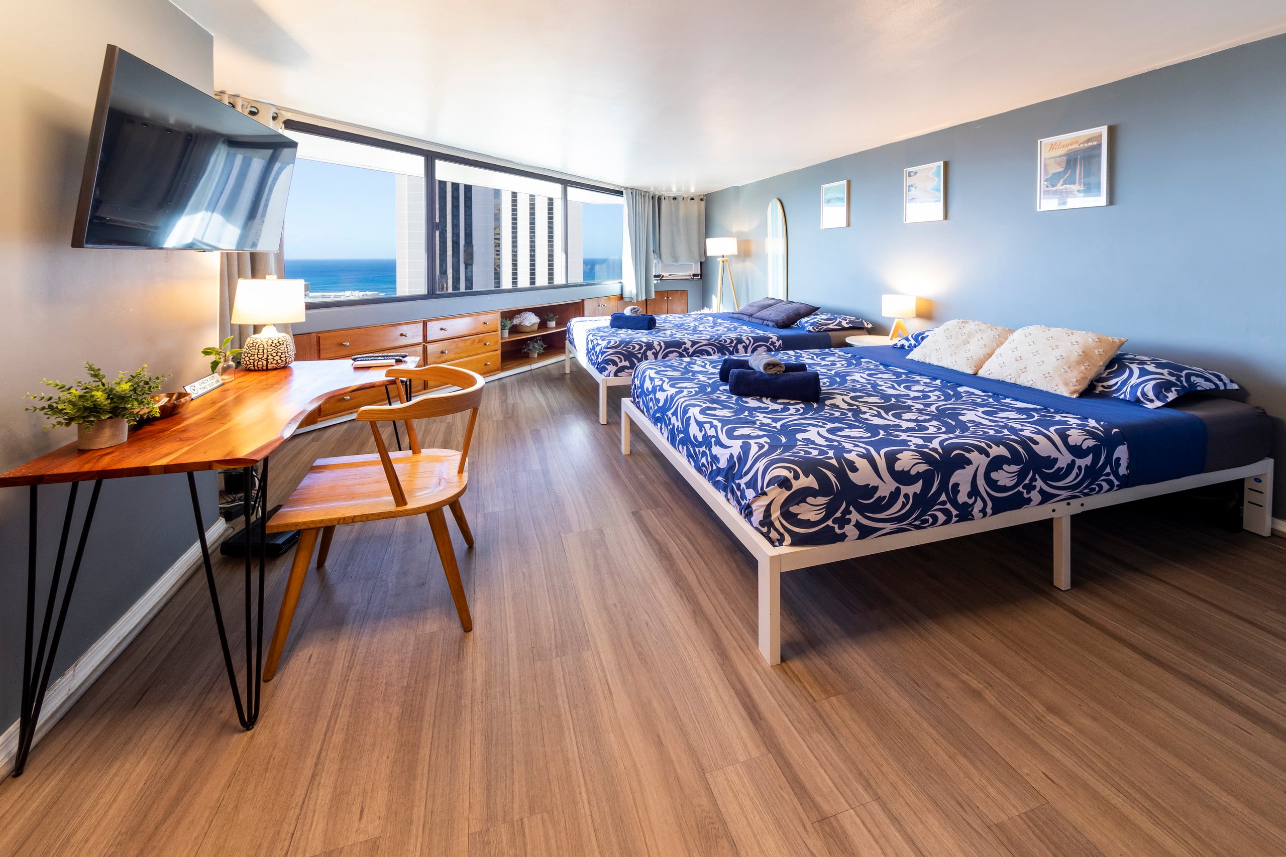Condo in Honolulu · ★4.71 · 1 bedroom · 2 beds · 1 private bath - Image 25