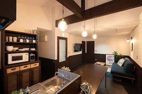Limited to one group per day, one building rental inn, two hot springs within a 1-minute walk, fully