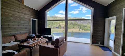 Fjelltoppen. Cabin with a view. Dog is allowed