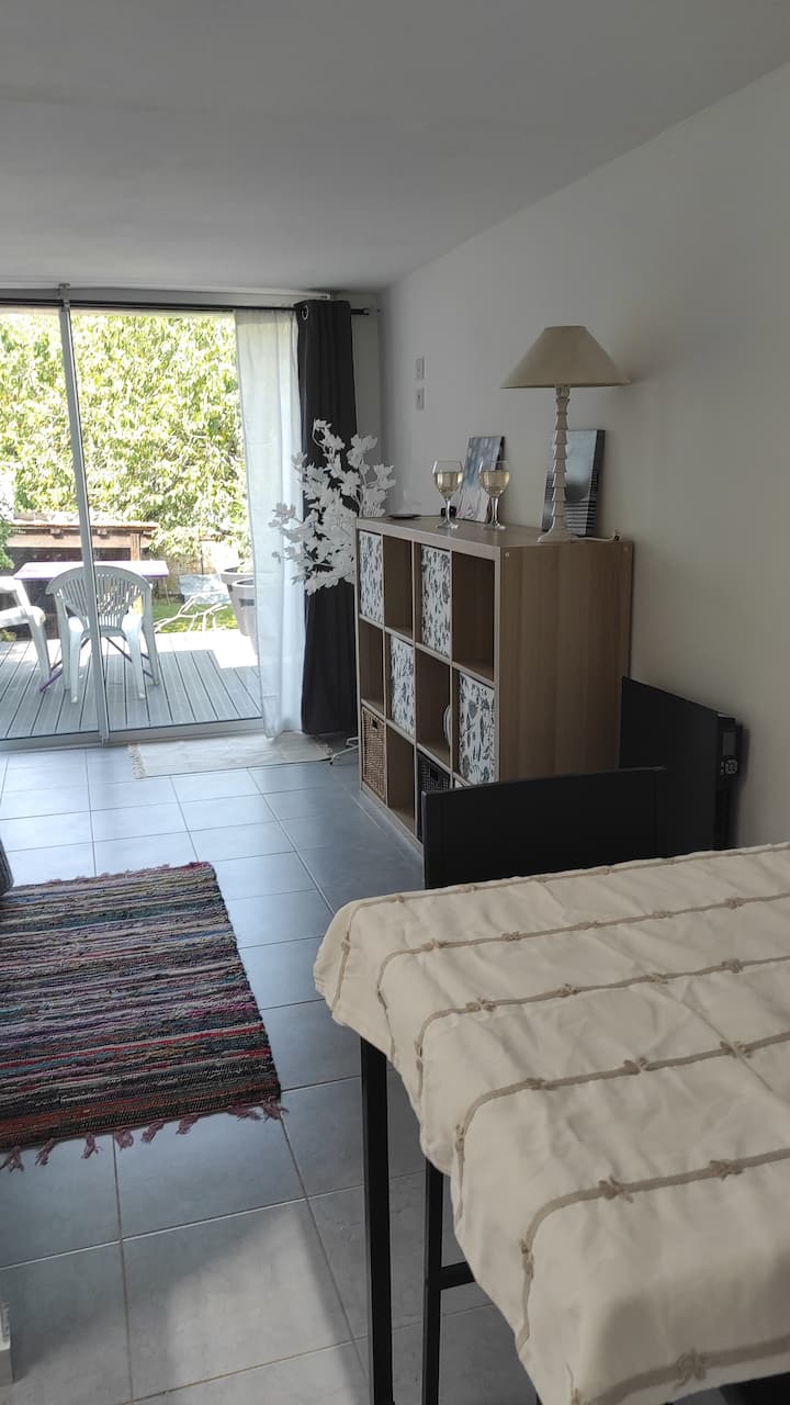 Studio Lumineux Proche De Paris Saclay - Saint-Aubin