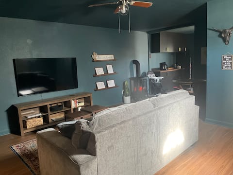 Popular Airbnb listing: Fitzroy Guest House in Midtown