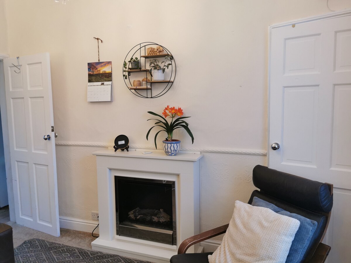 Top performing Airbnb: Entire House Sheffield s10 on airbnb in Bradfield