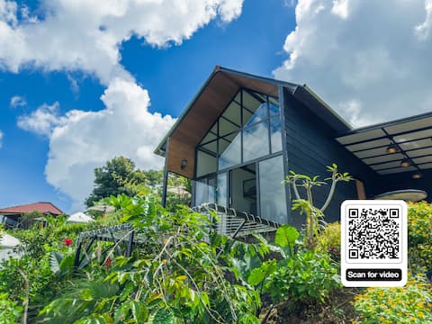Cabin Room w/Mountain View in Singaraja